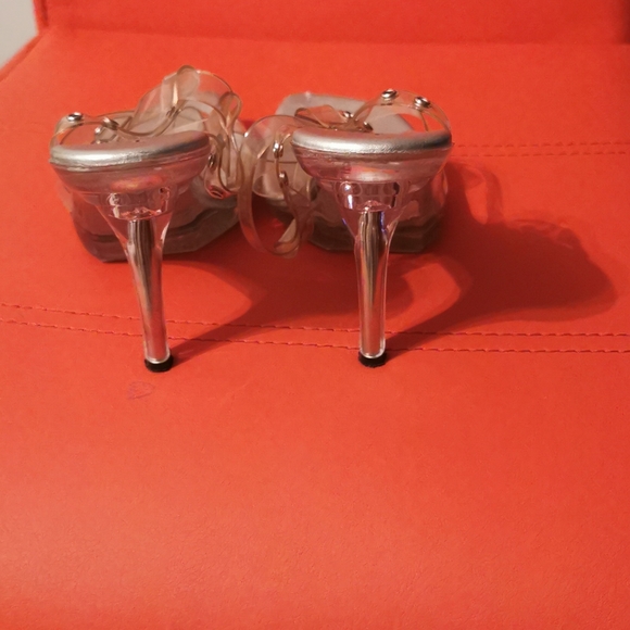 Woman shoes parent - Picture 3 of 3